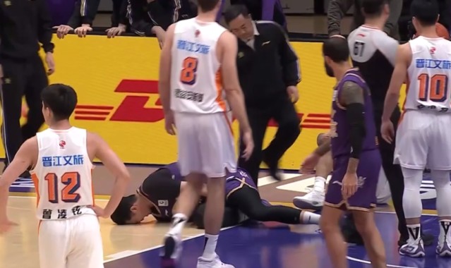 世界杯直播入口-1夜2人重伤！大鸟赖俊豪伤情更新，北控躲过一劫，天津遭晴天霹雳